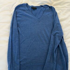 Banana Republic Extra Fine Merino Wool Sweater V-Neck Sweater XL.